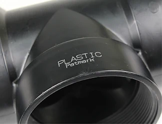 Plastic curve mark